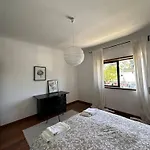 7 House, 2 Kitchens ヴィラ *