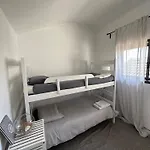 7 House, 2 Kitchens ヴィラ