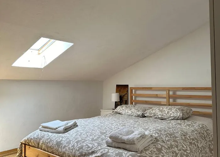 7 House, 2 Kitchens * ヴィラ・ノヴァ・デ・ガイア