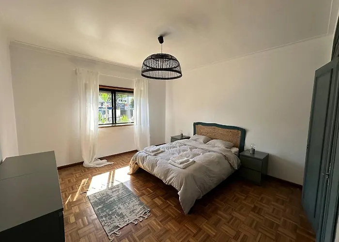 ヴィラ 7 House, 2 Kitchens ヴィラ・ノヴァ・デ・ガイア